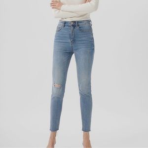 Stradivarius Jeans  size 6  regular waist